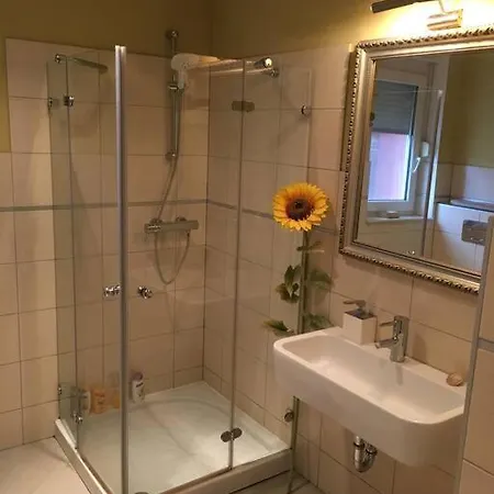 Apartment Villa Nana With Pool Kastela